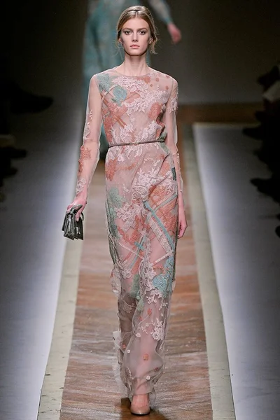 Look 40